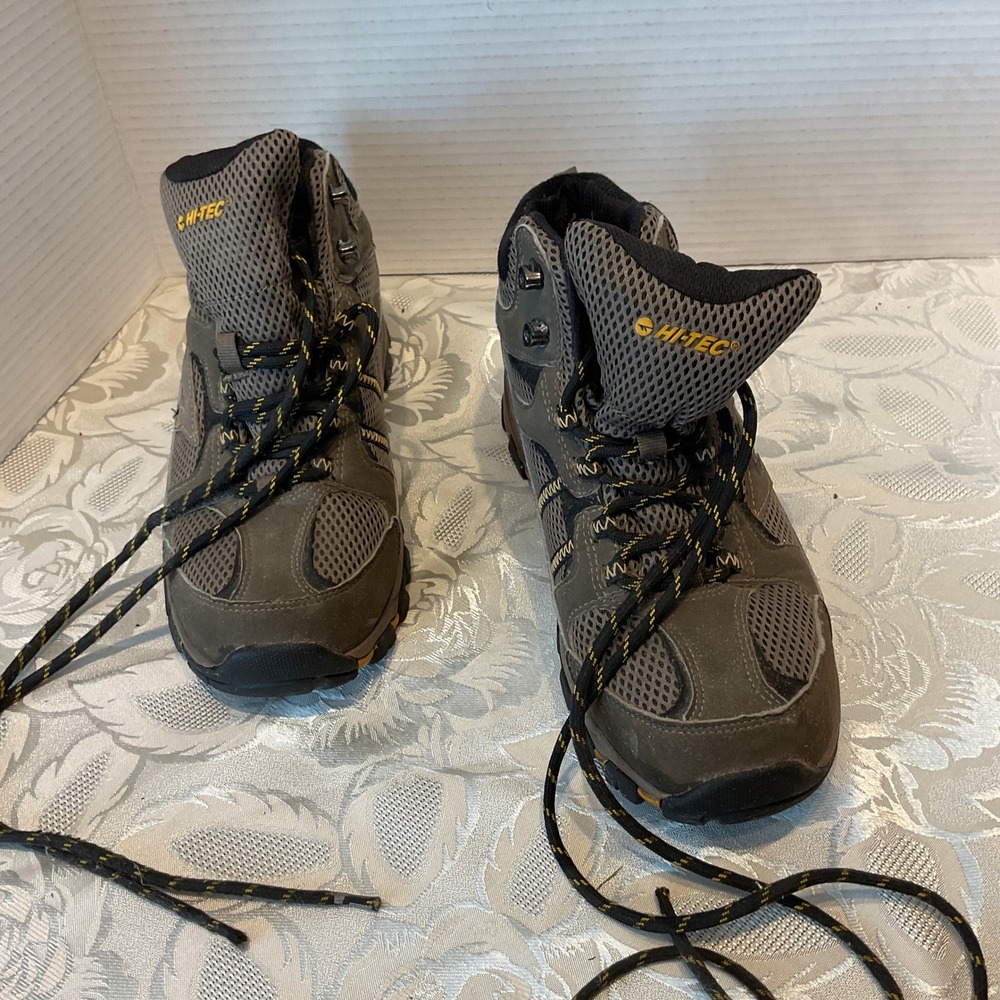 Hi-Tec Hiking Boots Mens 7 Brown Good Lima 200 WP Waterproof Suede Mesh Trail